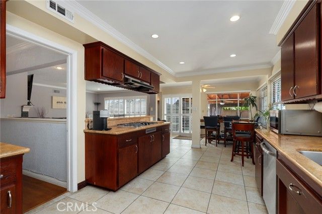 411 Parsons Street, La Habra, CA 90631