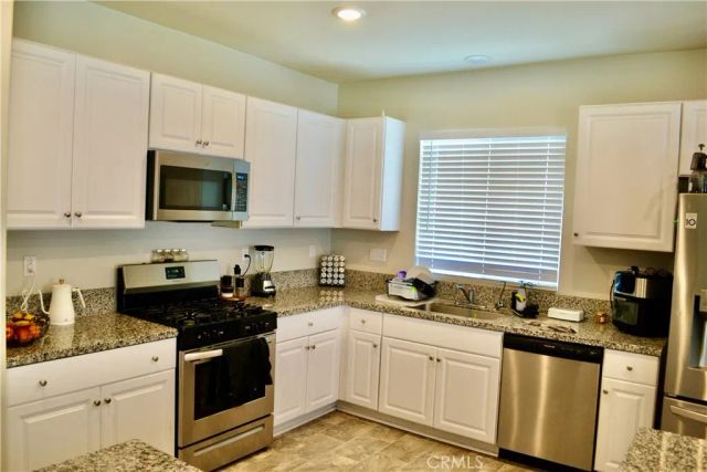 11500 Juliana, Adelanto, CA 92301