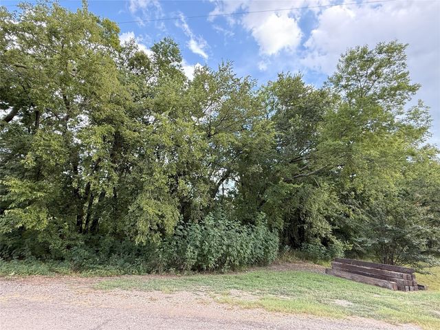 0000 Hanna Street, Wolfe City, TX 75496