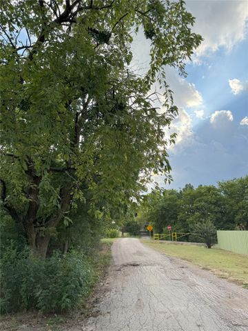 0000 Hanna Street, Wolfe City, TX 75496