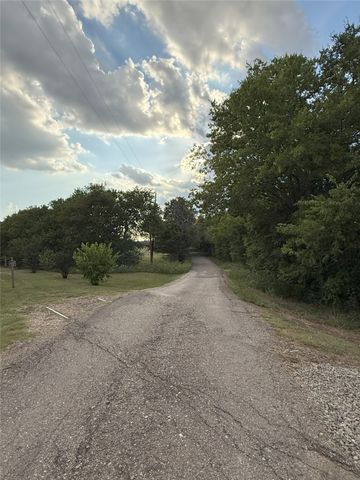 0000 Hanna Street, Wolfe City, TX 75496