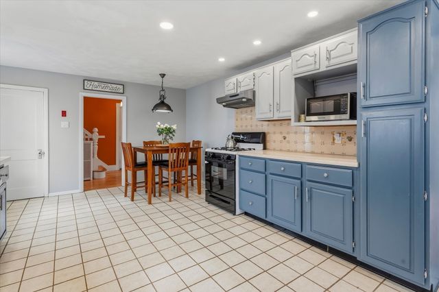 5 Mooney Avenue, Salem, MA 01970