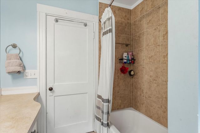 5 Mooney Avenue, Salem, MA 01970