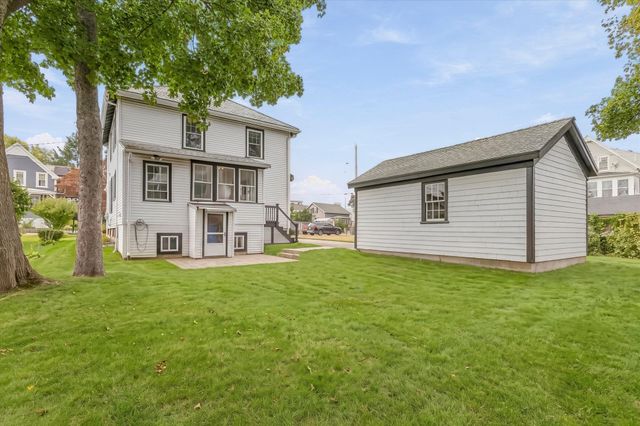 5 Mooney Avenue, Salem, MA 01970