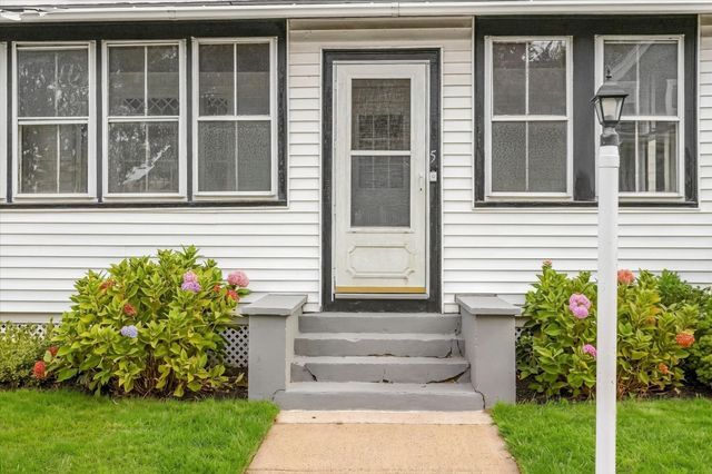 5 Mooney Avenue, Salem, MA 01970