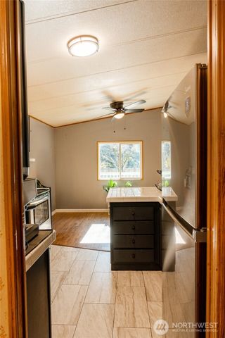 521 NE Larson Lake Rd, Belfair, WA 98528