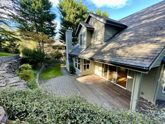 14275 UPLANDS Dr, Lake Oswego, OR 97034