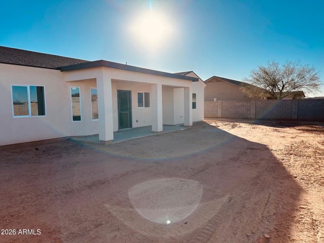 14210 S CAPISTRANO Road, Arizona City, AZ 85123