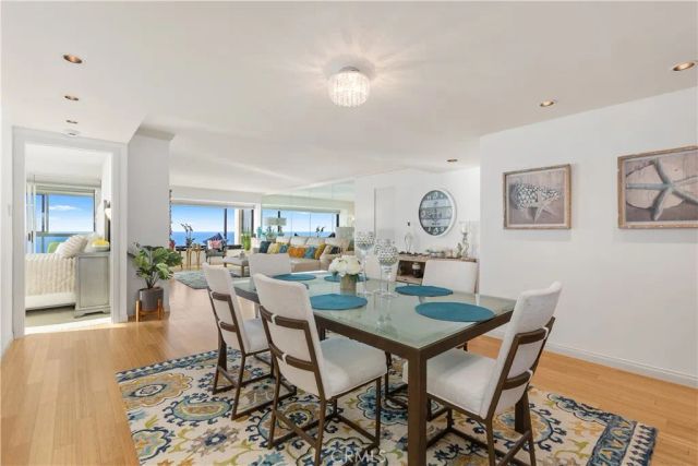 939 Coast Boulevard 16E, La Jolla, CA 92037