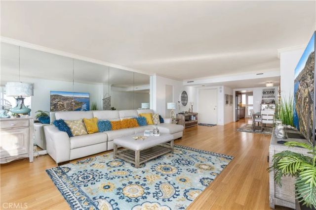 939 Coast Boulevard 16E, La Jolla, CA 92037