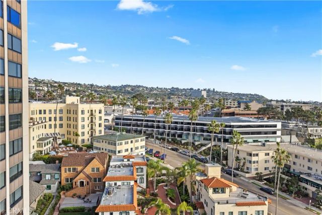 939 Coast Boulevard 16E, La Jolla, CA 92037
