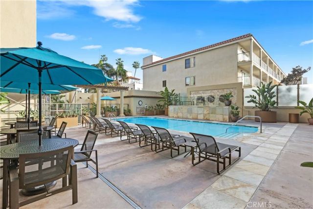 939 Coast Boulevard 16E, La Jolla, CA 92037