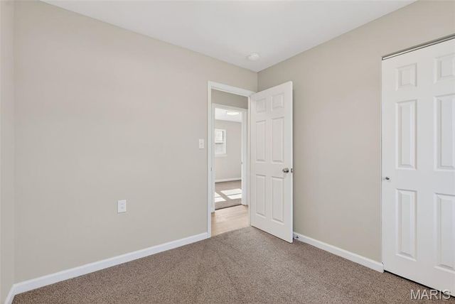 3407 Highgate Lane, St Charles, MO 63301