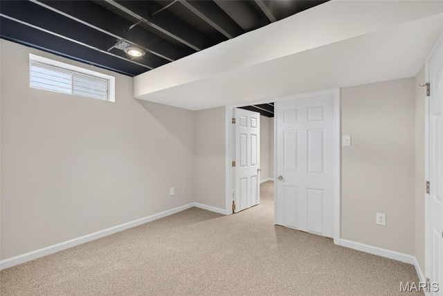 3407 Highgate Lane, St Charles, MO 63301