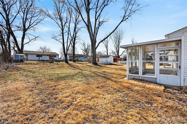 3407 Highgate Lane, St Charles, MO 63301