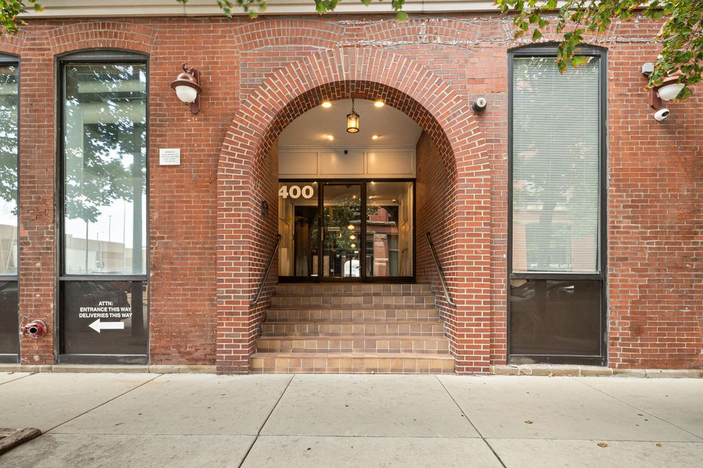 400 S Green Street 212, Chicago, IL 60607 — photo 2