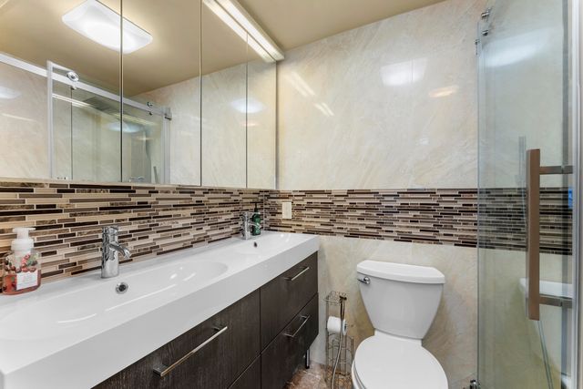 1041 HILLSBORO MILE 5, Hillsboro Beach, FL 33062