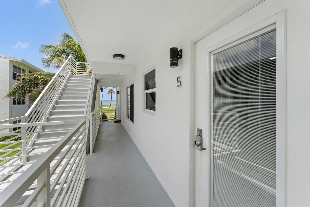 1041 HILLSBORO MILE 5, Hillsboro Beach, FL 33062