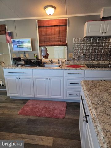 168, 169 & 170 NOOTKA LN, Earleville, MD 21919