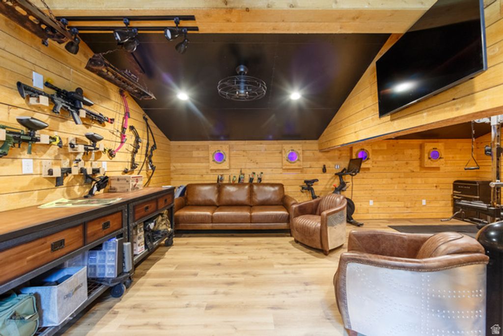 Image 104 of property listing at 2913 E 3350 N, Eden, UT 84310