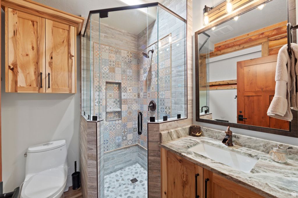 Image 54 of property listing at 2913 E 3350 N, Eden, UT 84310
