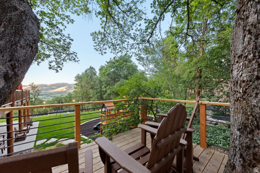 Image 95 of property listing at 2913 E 3350 N, Eden, UT 84310