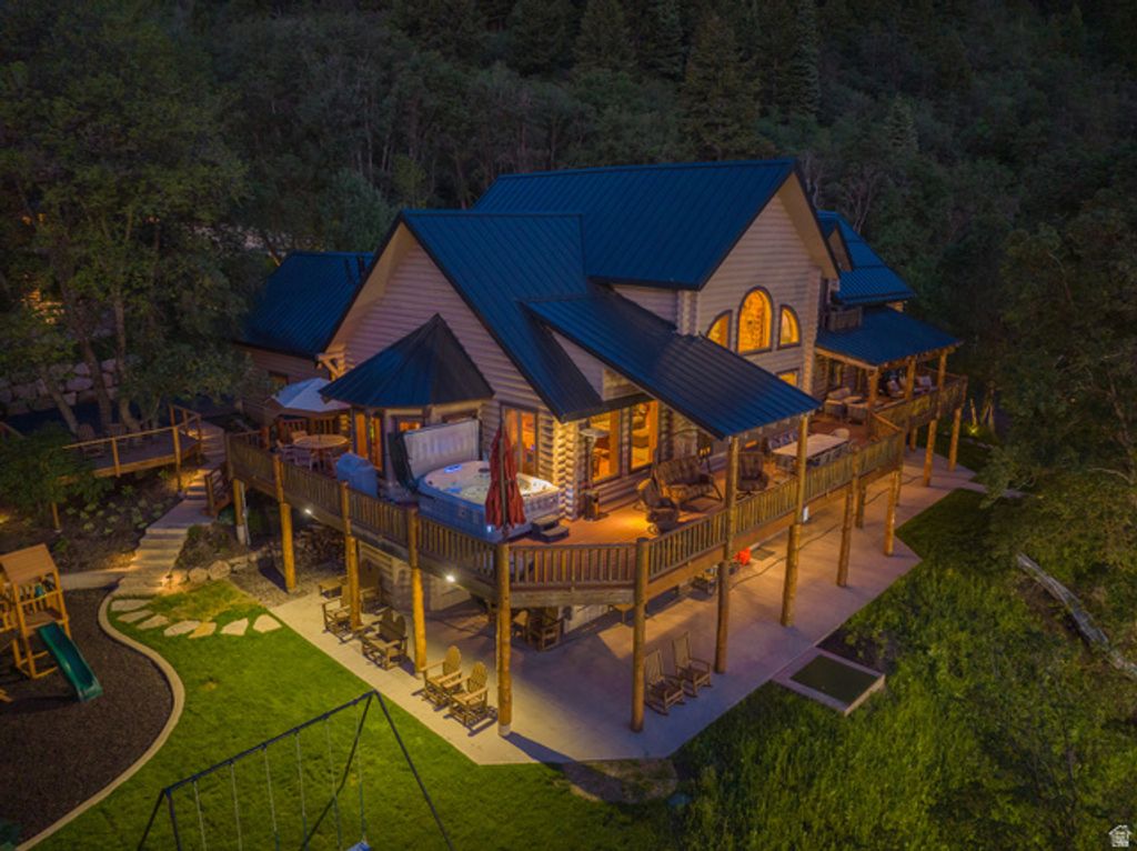 Image 96 of property listing at 2913 E 3350 N, Eden, UT 84310