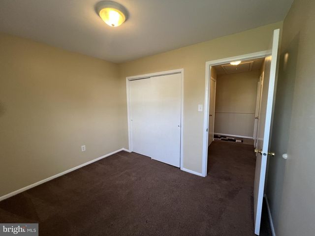18 LERNER CT, Sicklerville, NJ 08081