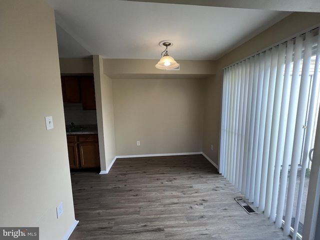 18 LERNER CT, Sicklerville, NJ 08081