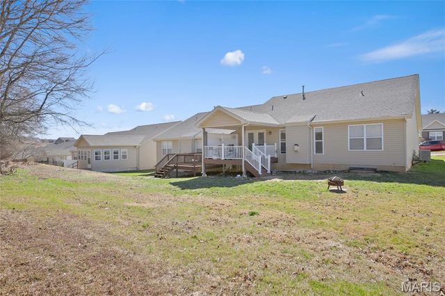 17 Parkville Lane, Festus, MO 63028