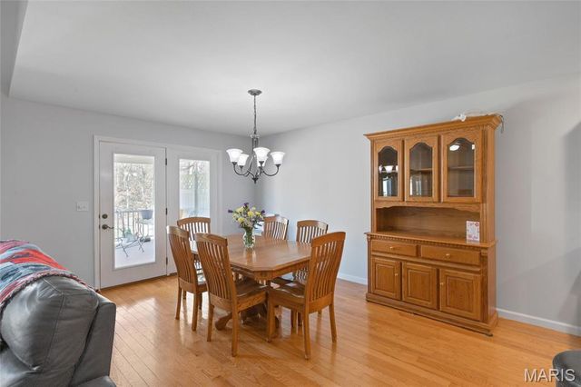 17 Parkville Lane, Festus, MO 63028