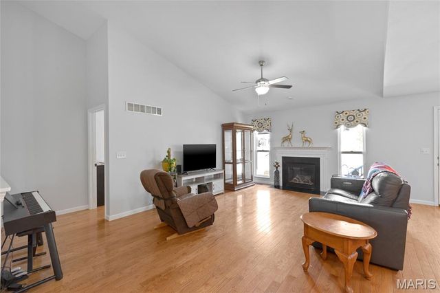 17 Parkville Lane, Festus, MO 63028