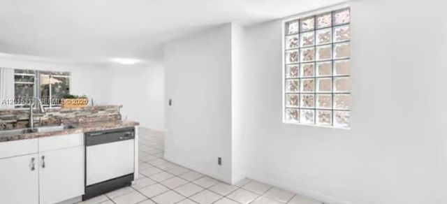 800 Sorrento Drive, Weston, FL 33326
