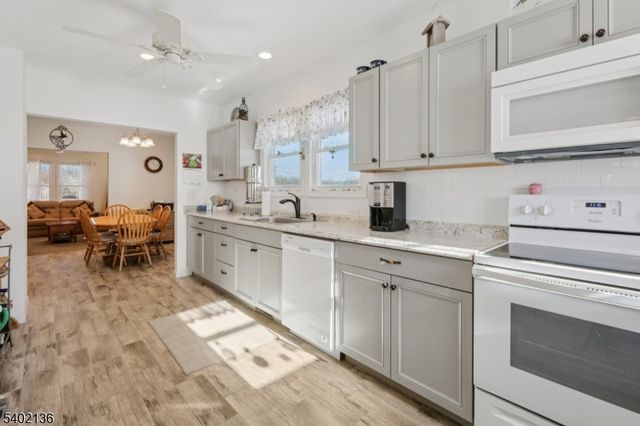 5 Lewisburg Rd, Wantage Twp., NJ 07461