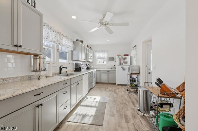 5 Lewisburg Rd, Wantage Twp., NJ 07461