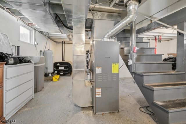 5 Lewisburg Rd, Wantage Twp., NJ 07461