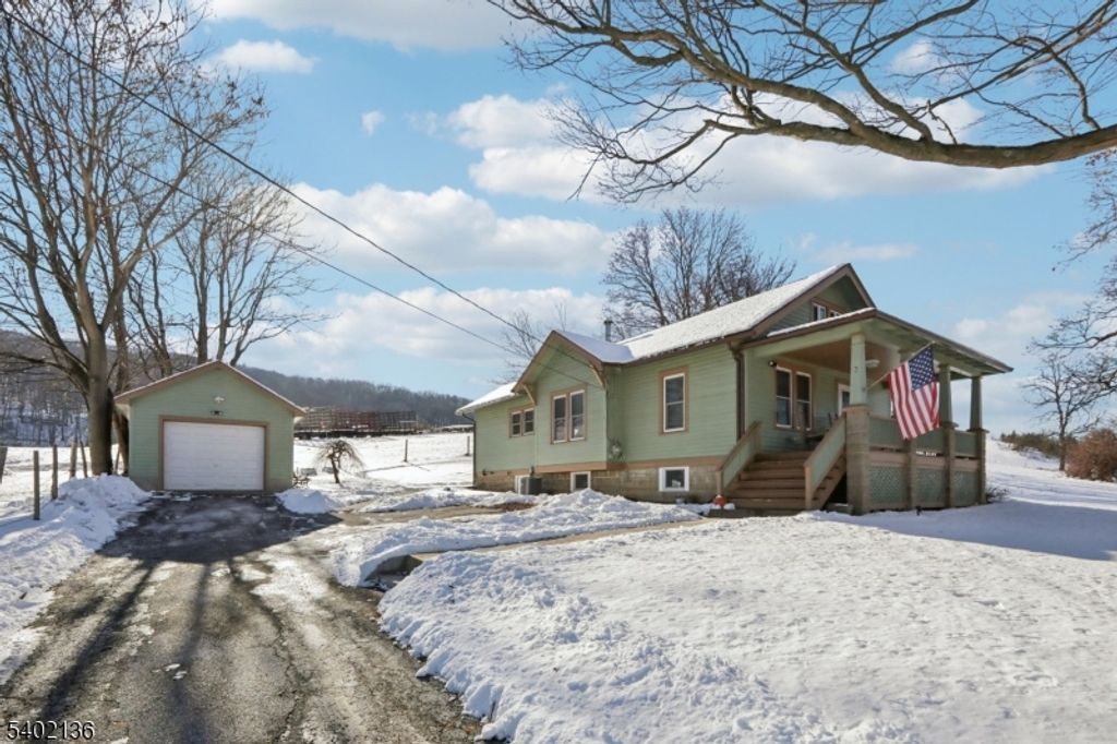 5 Lewisburg Rd, Wantage Twp., NJ 07461