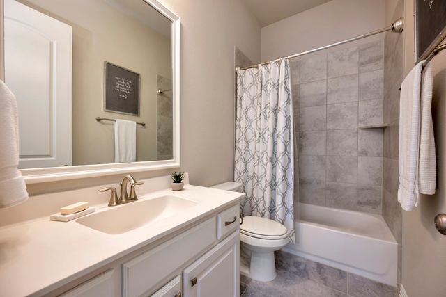 1201 White Squall Trail, Arlington, TX 76005