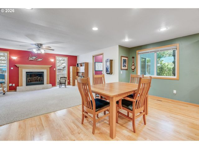 19500 Sw ALDERWOOD Ct, Beaverton, OR 97003