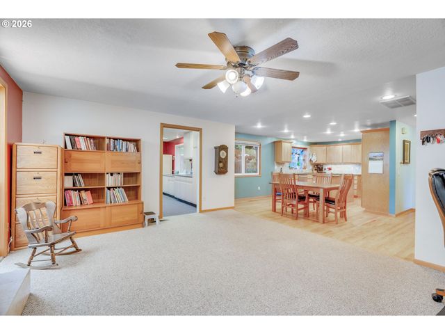 19500 Sw ALDERWOOD Ct, Beaverton, OR 97003