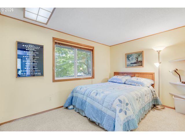 19500 Sw ALDERWOOD Ct, Beaverton, OR 97003
