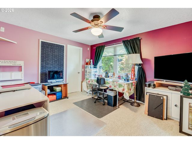 19500 Sw ALDERWOOD Ct, Beaverton, OR 97003