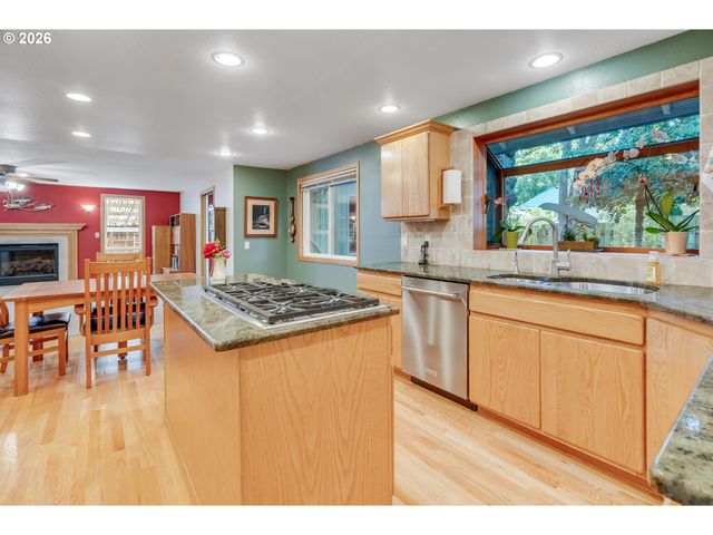 19500 Sw ALDERWOOD Ct, Beaverton, OR 97003