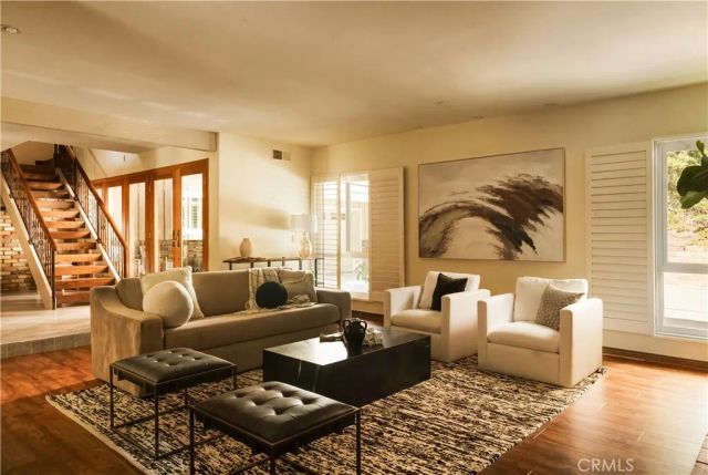 4134 Towhee Drive, Calabasas, CA 91302