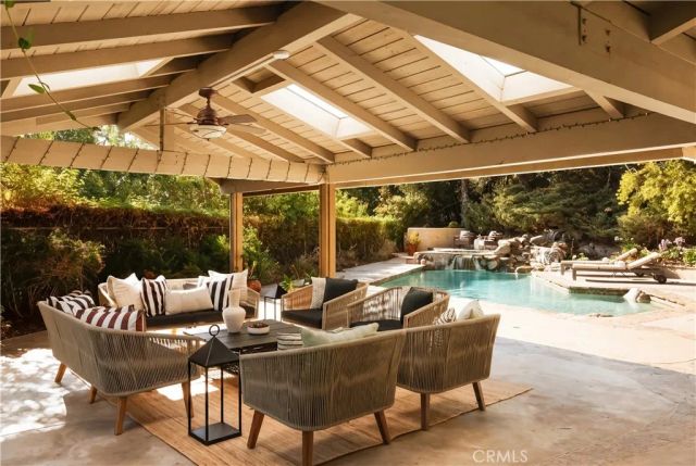 4134 Towhee Drive, Calabasas, CA 91302
