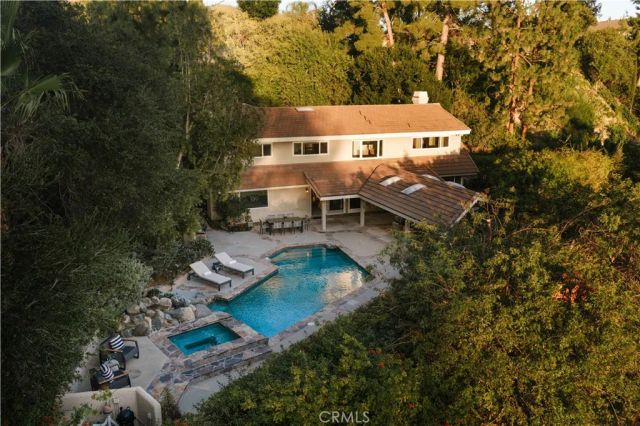 4134 Towhee Drive, Calabasas, CA 91302