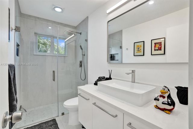 1821 NW 33rd Ct, Oakland Park, FL 33309