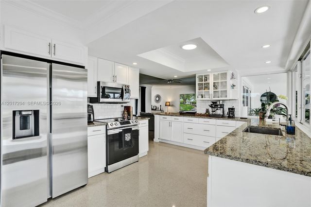 1821 NW 33rd Ct, Oakland Park, FL 33309