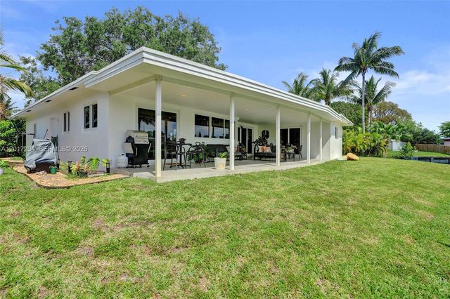 1821 NW 33rd Ct, Oakland Park, FL 33309