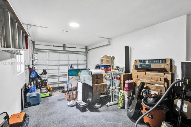 1821 NW 33rd Ct, Oakland Park, FL 33309